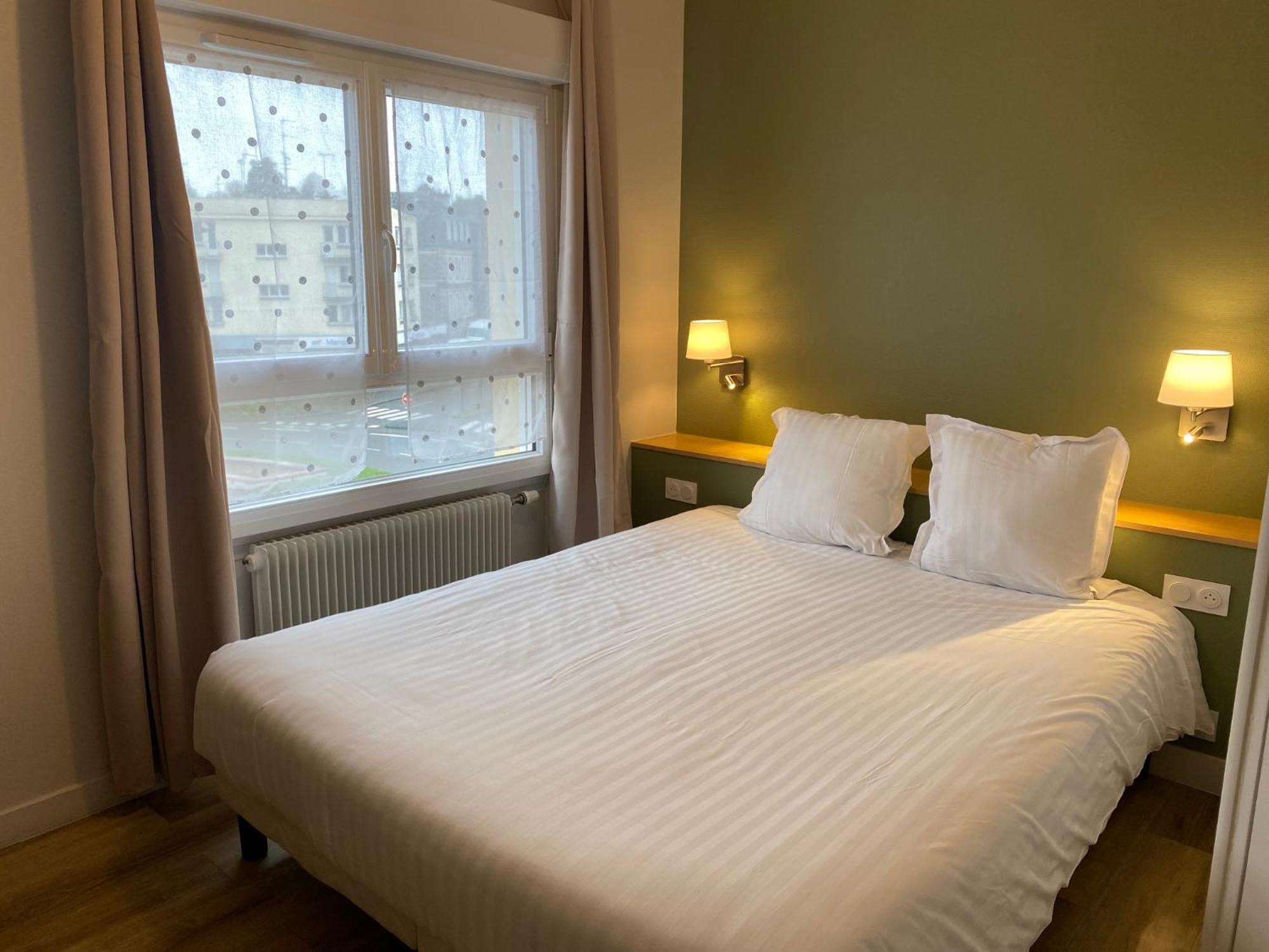 Hotel De Bretagne Fougères Εξωτερικό φωτογραφία