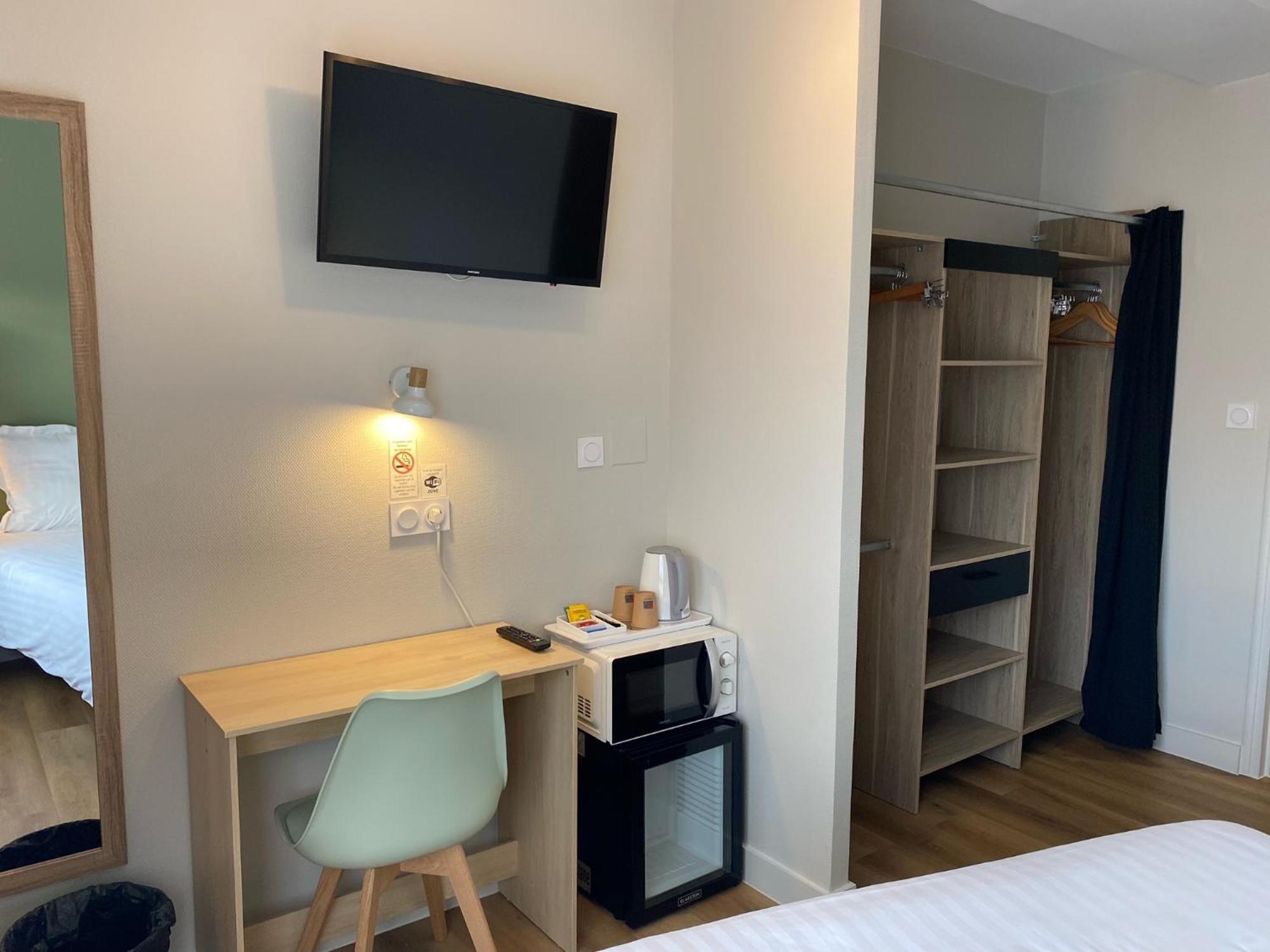 Hotel De Bretagne Fougères Εξωτερικό φωτογραφία